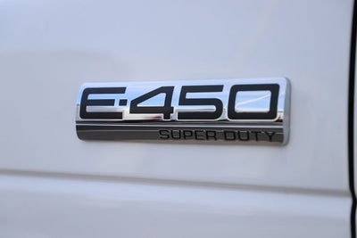 2026 Ford E-450SD Base DRW