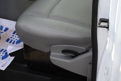 2026 Ford E-450SD Base DRW