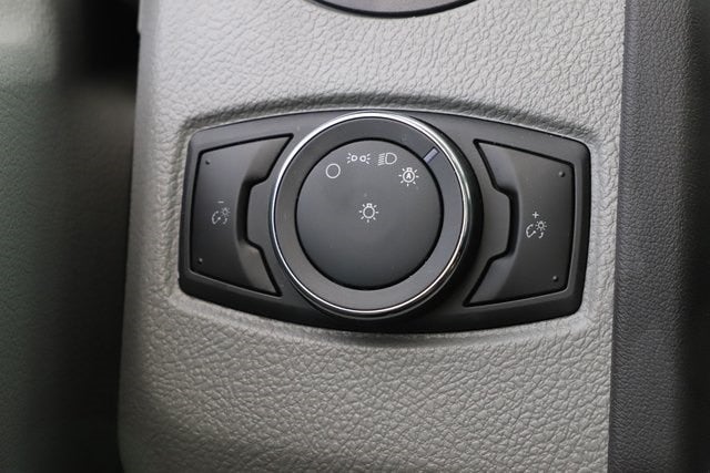 2026 Ford E-450SD Base DRW