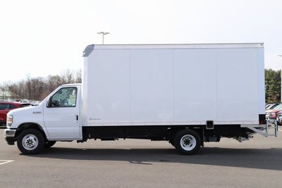 2026 Ford E-450SD Base DRW