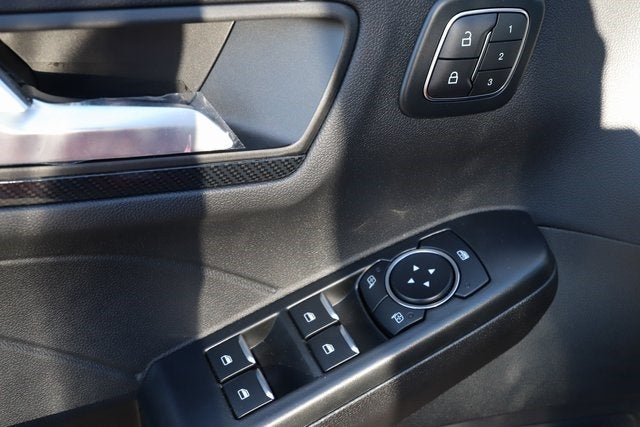 2026 Ford Escape ST-Line Elite