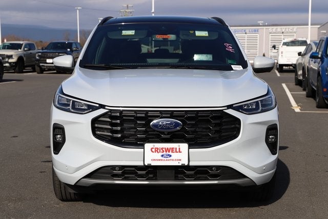 2026 Ford Escape Hybrid ST-Line Elite