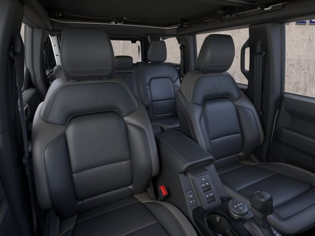 2026 Ford Bronco Outer Banks BRONCO DARK DRAIL PACKAGE