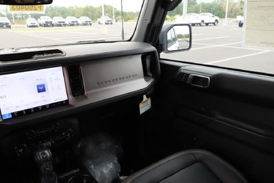 2026 Ford Bronco Outer Banks BRONCO DARK DRAIL PACKAGE