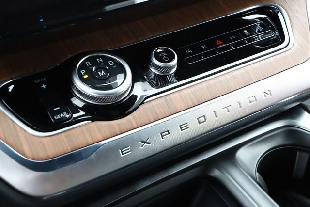 2027 Ford Expedition King Ranch