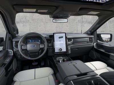 2025 Ford F-150 Lightning Platinum