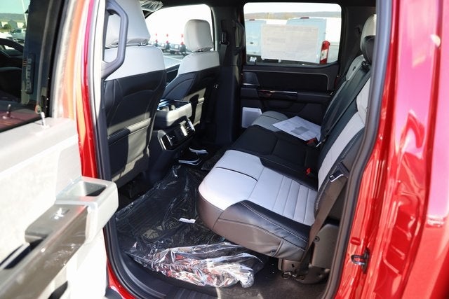 2025 Ford F-150 Lightning Platinum