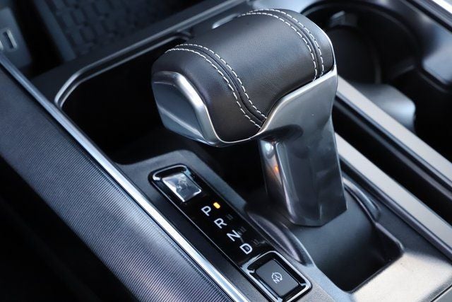 2025 Ford F-150 Lightning Platinum