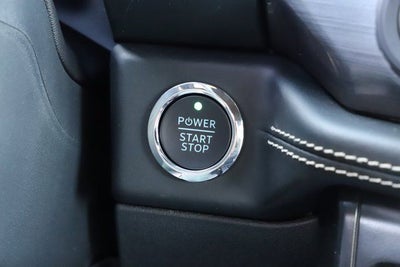 2025 Ford F-150 Lightning Platinum