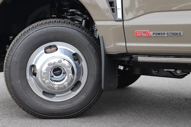 2026 Ford F-350SD Platinum DRW