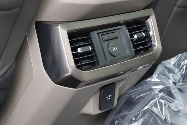 2026 Ford F-350SD Platinum DRW