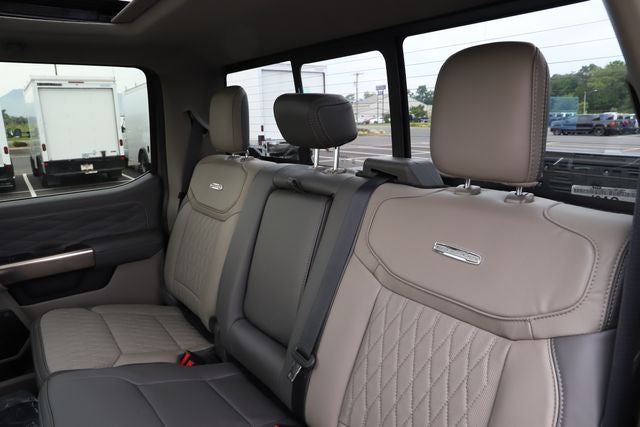 2026 Ford F-350SD Platinum DRW