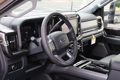 2026 Ford F-350SD Lariat DRW