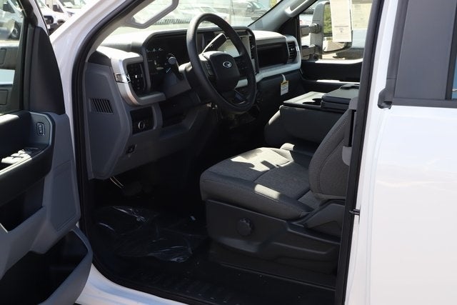 2025 Ford F-350SD XL