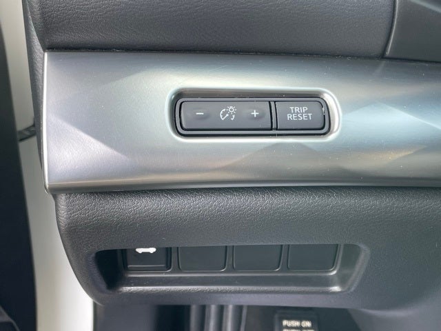 2023 Nissan Maxima SV