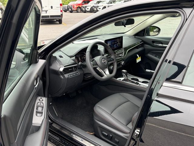 2026 Nissan Altima SR