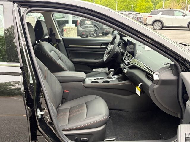 2026 Nissan Altima SR