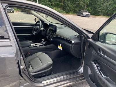 2025 Nissan Altima SL