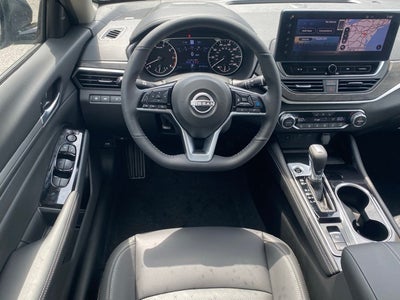2025 Nissan Altima SL