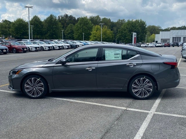 2025 Nissan Altima SL