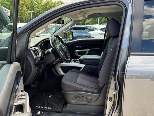 2021 Nissan Titan SV 4x4