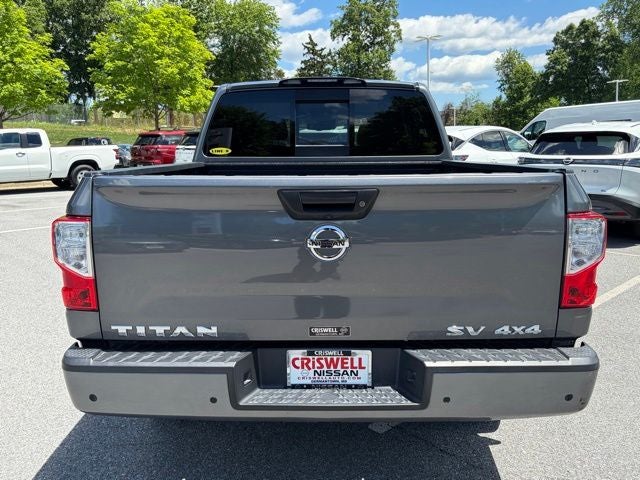 2021 Nissan Titan SV 4x4