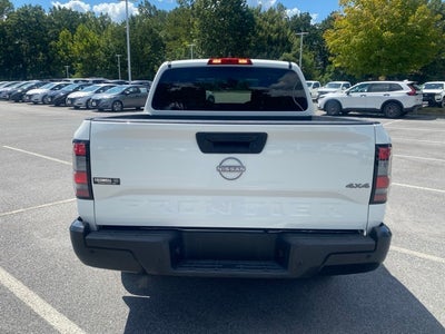 2022 Nissan Frontier S