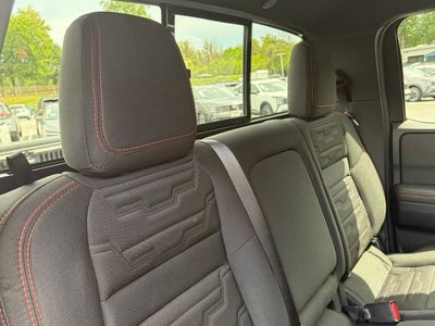 2024 Nissan Frontier PRO-4X 4x4