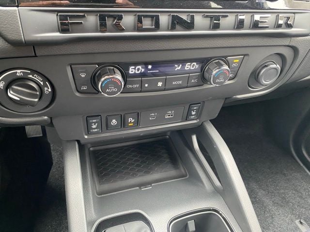 2026 Nissan Frontier Crew Cab SV