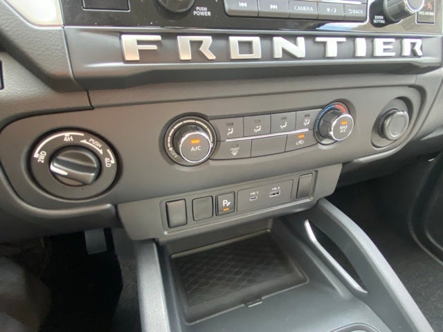 2026 Nissan Frontier Crew Cab SV