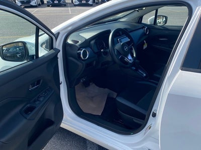 2025 Nissan Versa SV