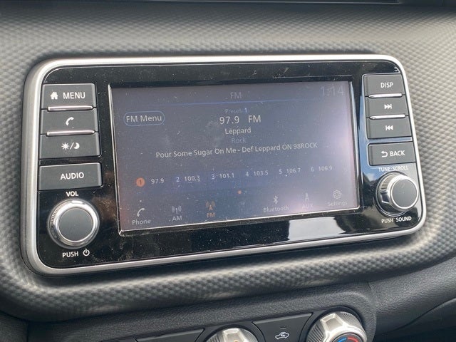 2025 Nissan Kicks Play S