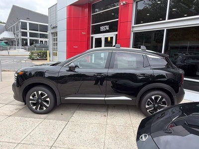 2027 Nissan Kicks SV