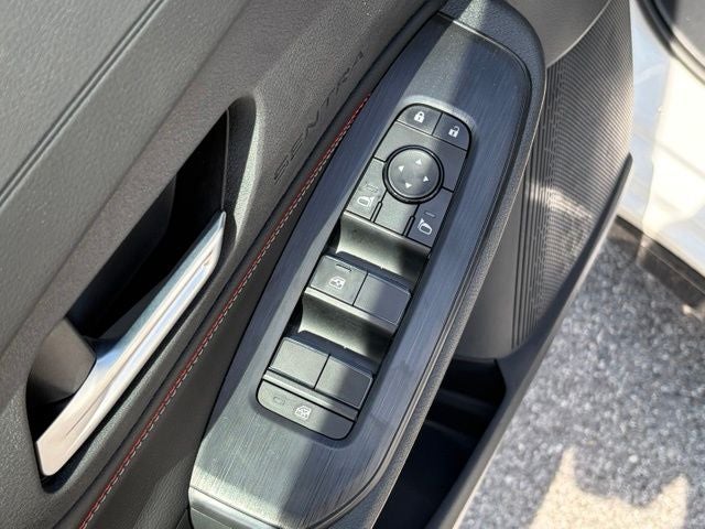 2027 Nissan Kicks SR