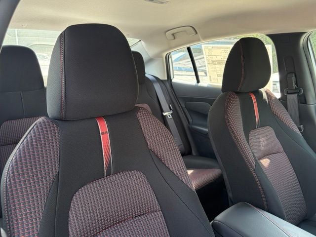 2027 Nissan Kicks SR