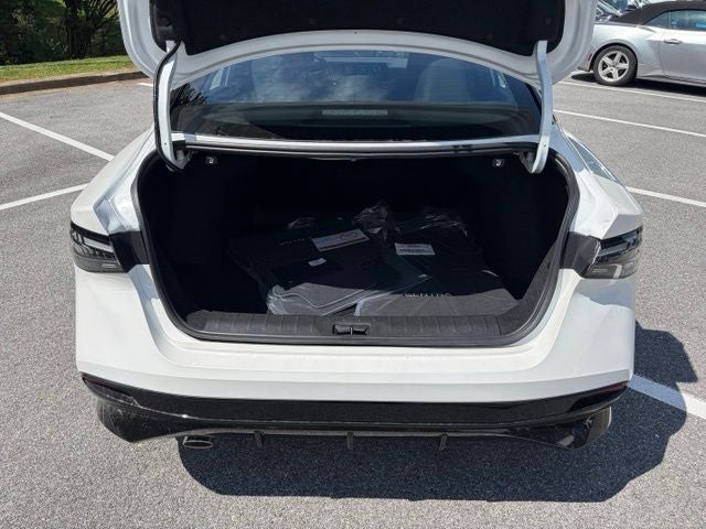 2027 Nissan Kicks SR