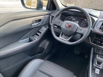 2025 Nissan Rogue Rock Creek®