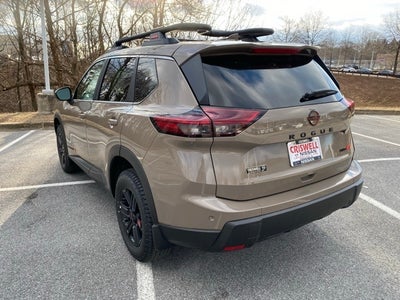 2025 Nissan Rogue Rock Creek®
