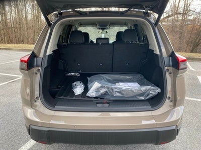 2025 Nissan Rogue Rock Creek®