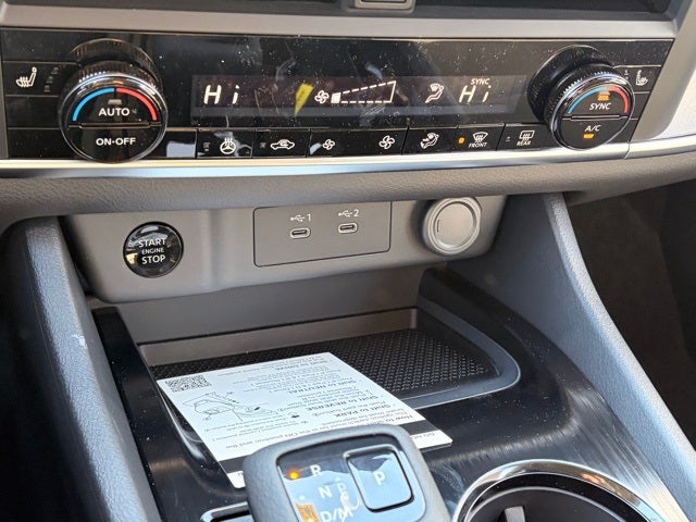 2026 Nissan Rogue SV