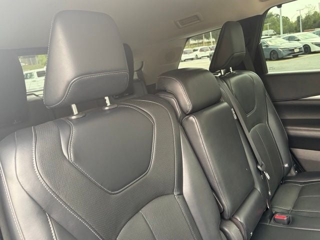 2023 INFINITI QX60 LUXE AWD