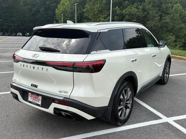 2023 INFINITI QX60 LUXE AWD