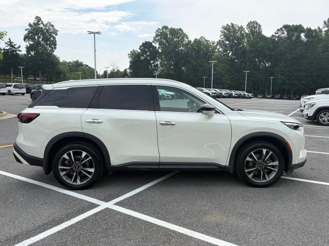 2023 INFINITI QX60 LUXE AWD
