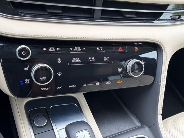 2023 INFINITI QX60 LUXE AWD