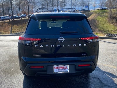 2025 Nissan Pathfinder SV