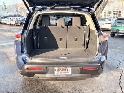 2026 Nissan Pathfinder SV