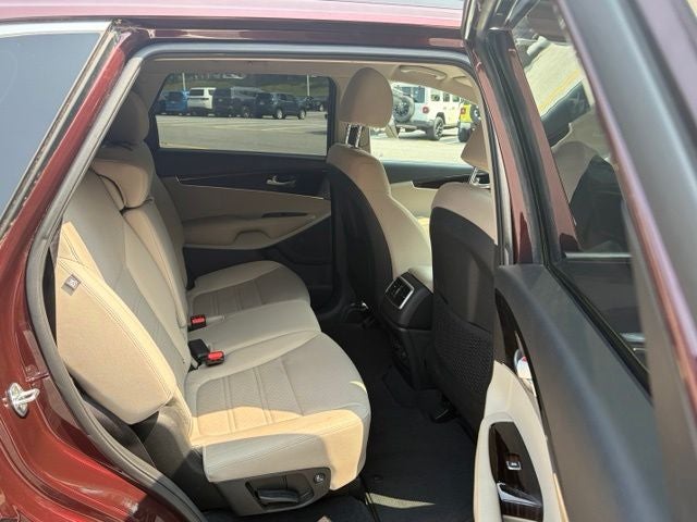 2020 Kia Sorento S