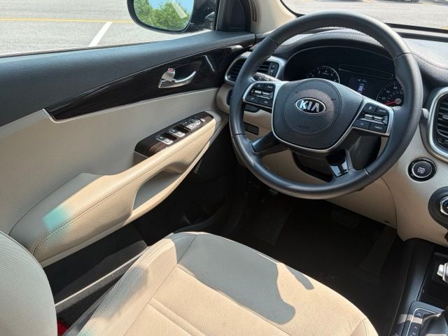 2020 Kia Sorento S