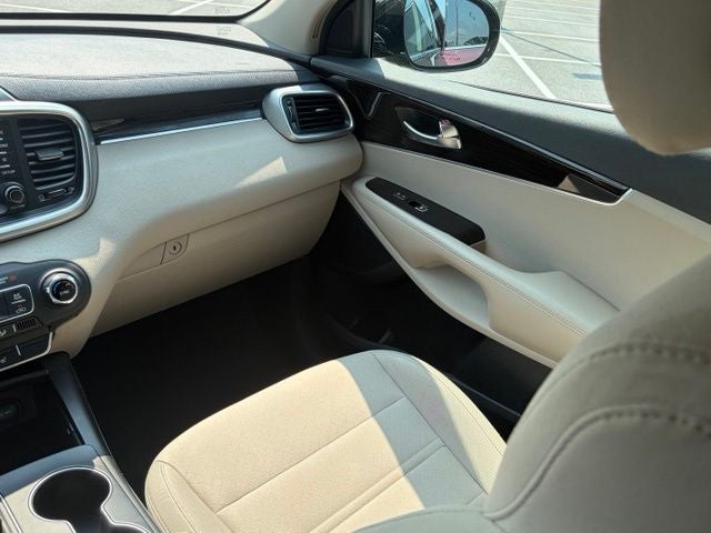 2020 Kia Sorento S