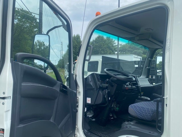 2024 Isuzu NPR-HD 1G404